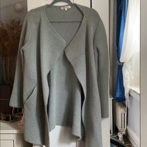 Gray color open front fall jacket/ sweater. Size L